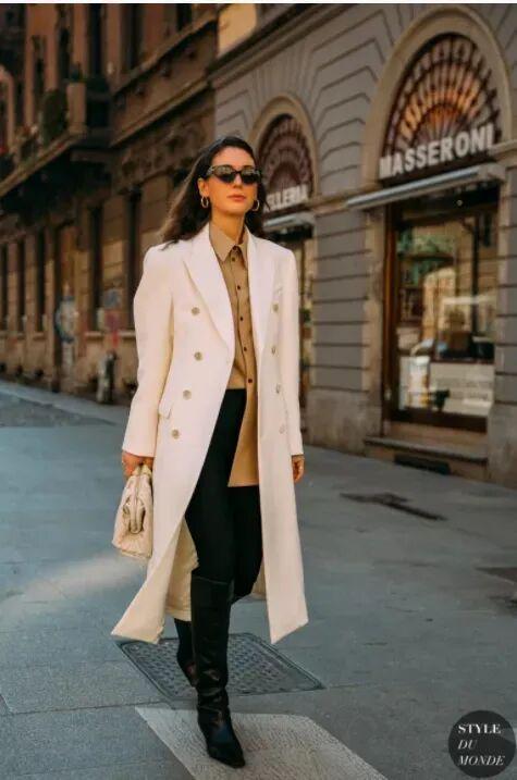 穿奶茶色显白吗__奶茶色显脸白吗显肤色吗