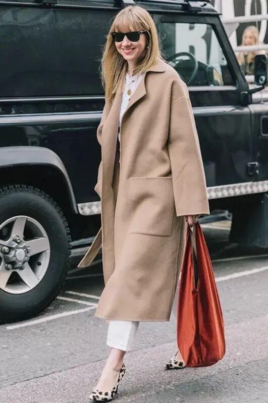 奶茶色显脸白吗显肤色吗__穿奶茶色显白吗