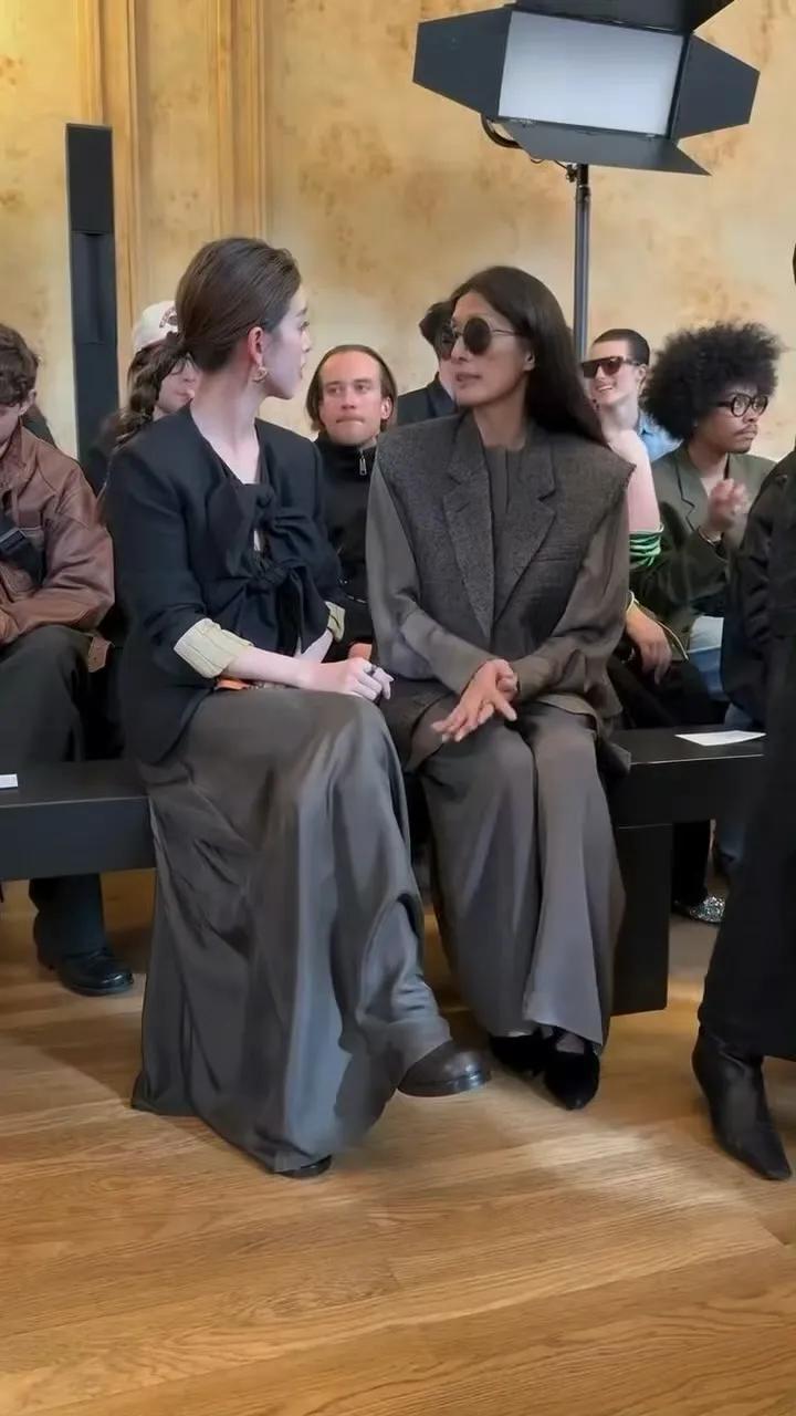 巴黎女儿__巴黎媳妇