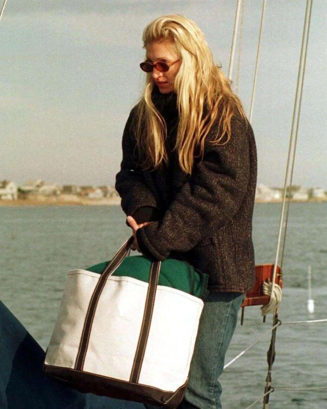 张亮同款豹纹外套__我要拍美元相机