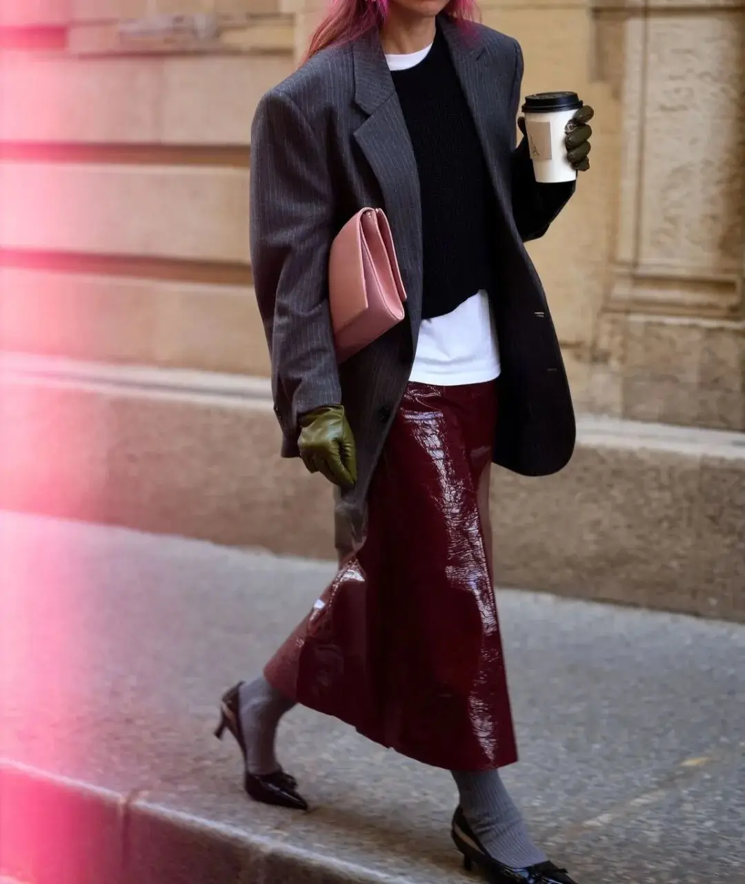 _鞋子搭配裙子_休闲鞋搭裙子