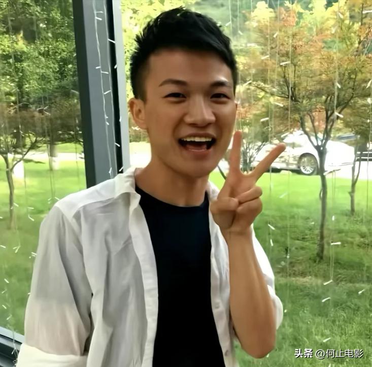 郑恺官宣苗苗产女喜讯_媒宣是做什么_