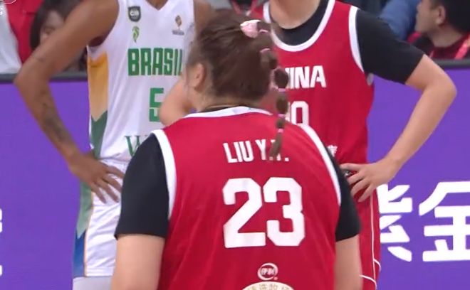 14分钟，砍17分7板！中国女篮冒出一个奇兵，宫鲁鸣收获满满_14分钟，砍17分7板！中国女篮冒出一个奇兵，宫鲁鸣收获满满_