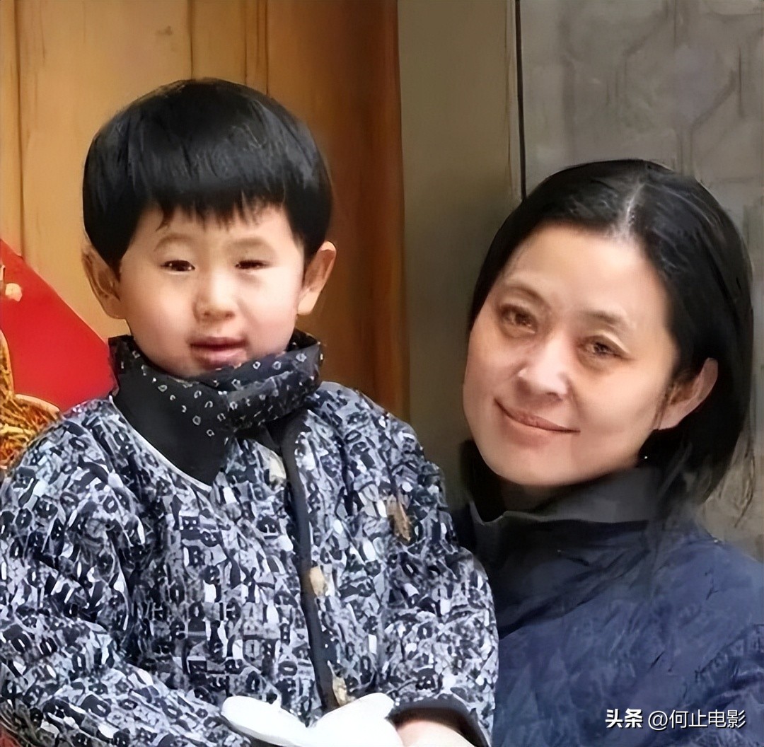 看相朝天鼻__朝天鼻相学