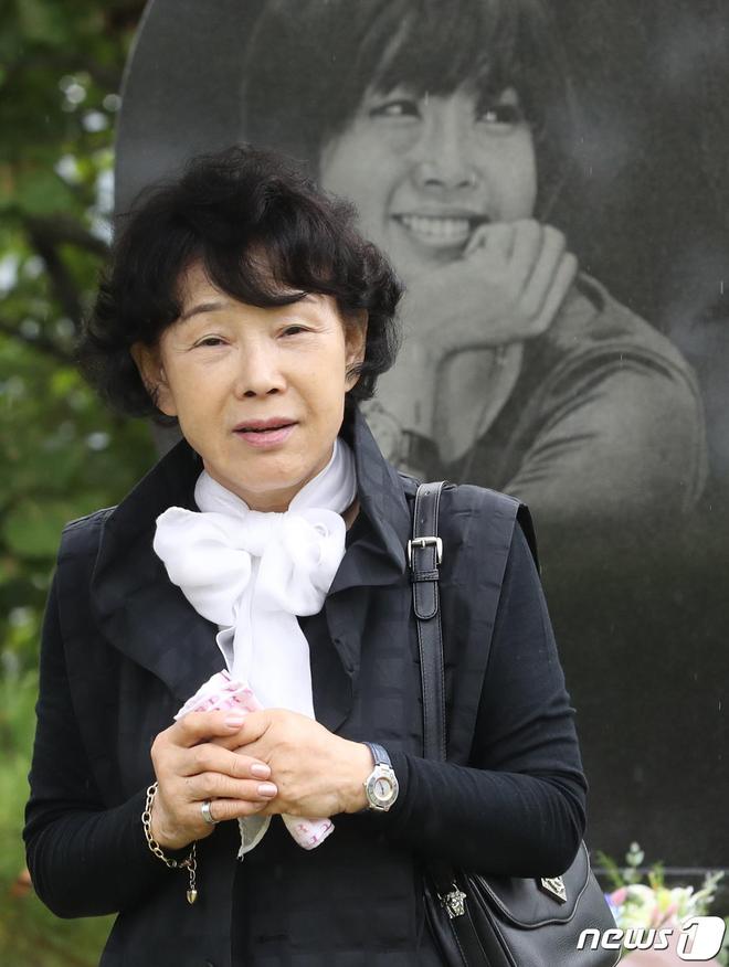 _外婆的遗产_外婆和外孙女争遗产