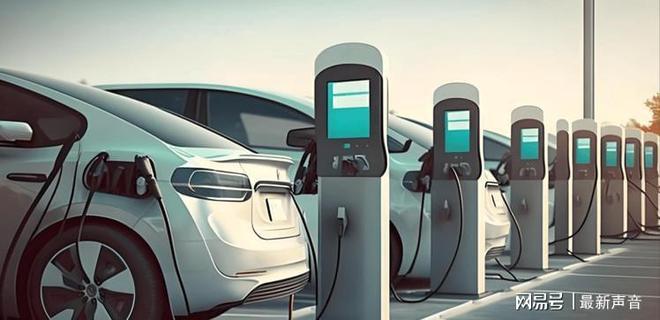 豪车降价83.9%跌破20万，中产心中的白月光不再香_豪车降价83.9%跌破20万，中产心中的白月光不再香_