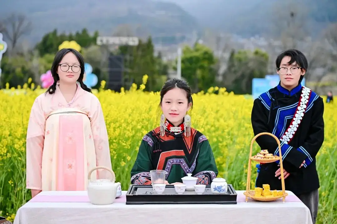 金色花海文化旅游节__严州中学第七届五月花海