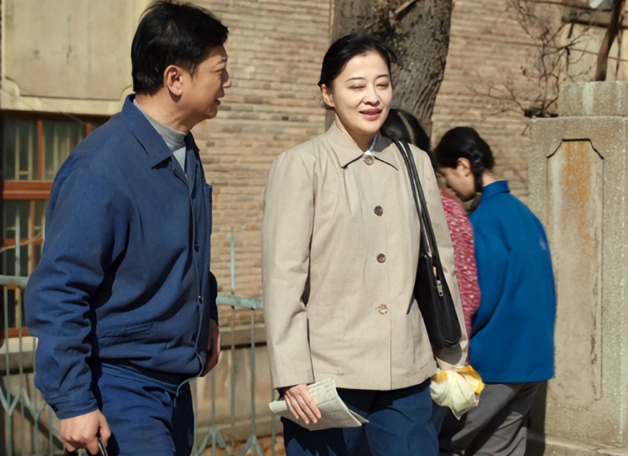 CCTV1《好好的时光》开播！看完4集，我说：这是年代剧该有的样子__CCTV1《好好的时光》开播！看完4集，我说：这是年代剧该有的样子