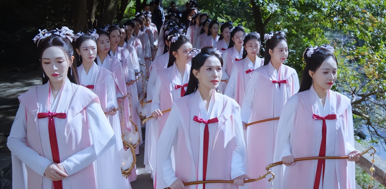 假山假景假脸，《折腰》爆火，打脸多少内娱流水线古装剧__假山假景假脸，《折腰》爆火，打脸多少内娱流水线古装剧