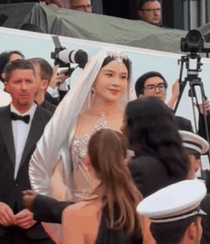 戛纳红毯是什么意思__戛纳红毯百度百科