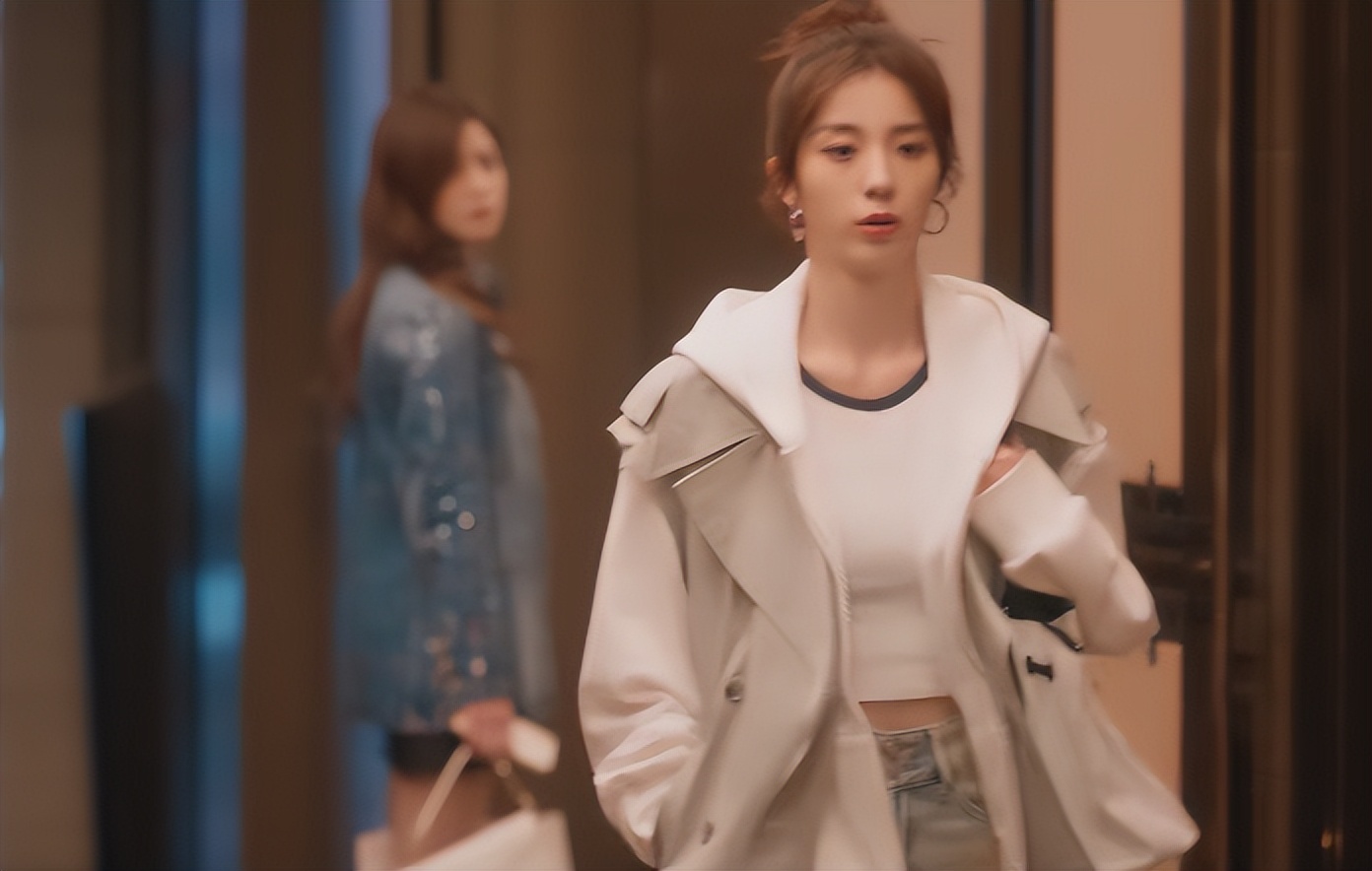 _“雌竞”到这份上，内娱终于有救了_“雌竞”到这份上，内娱终于有救了