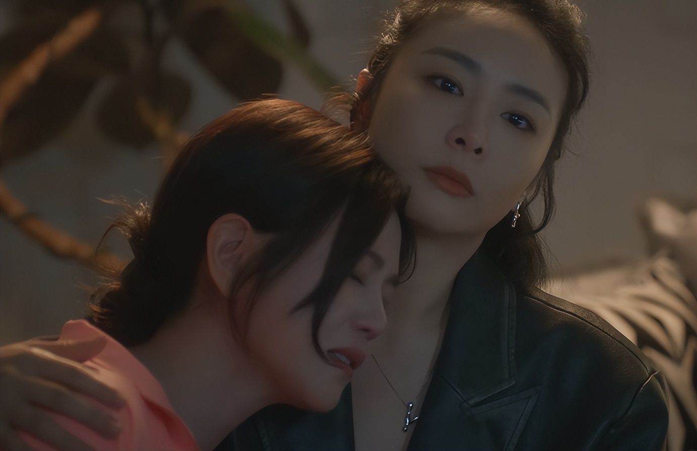 _“雌竞”到这份上，内娱终于有救了_“雌竞”到这份上，内娱终于有救了