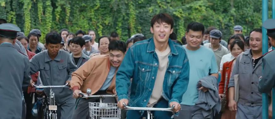 《岁月有情时》大结局：张小满晓丹没复合，夏雷救厂，严文远去世__《岁月有情时》大结局：张小满晓丹没复合，夏雷救厂，严文远去世