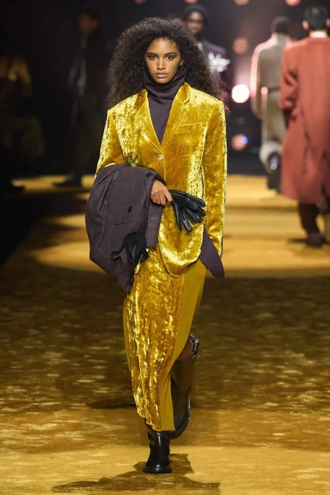 _米兰的文章_米兰作家