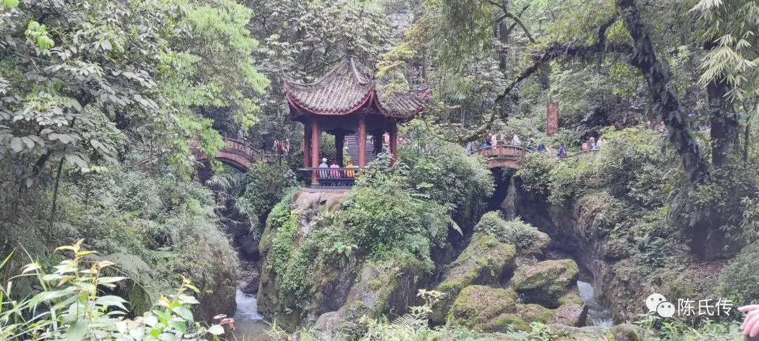 游记峨眉山400字__游记峨眉山作文