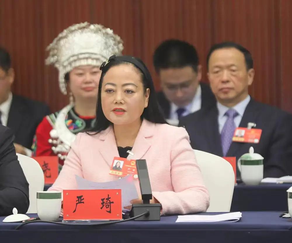 一桌“渝味360碗”背后的幸福味道