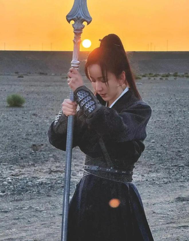 明星女富豪__女明星暴富逗比日常