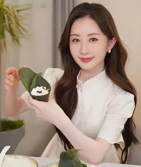 女明星暴富逗比日常__明星女富豪