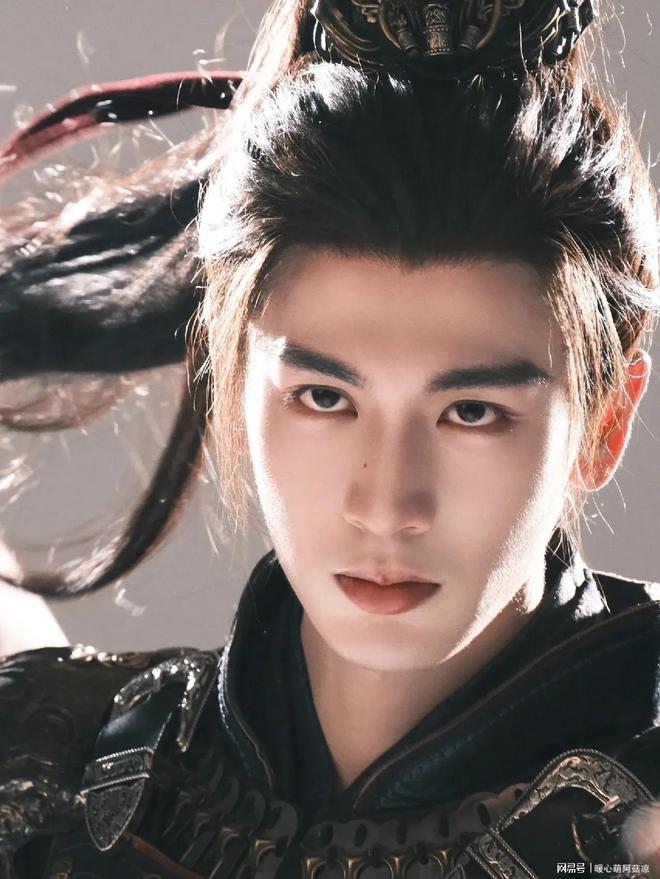 《逐玉》大火非剧情，背后瓜田引爆全网讨论_《逐玉》大火非剧情，背后瓜田引爆全网讨论_