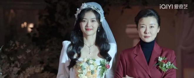 光线小花__由于有光线什么到我们的眼睛