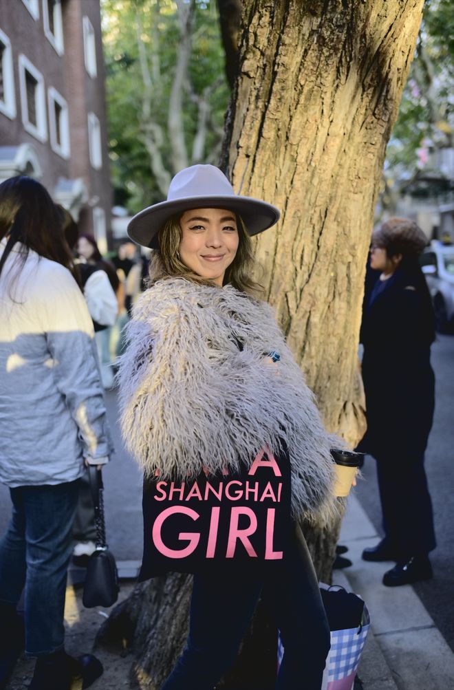 没上恋综却火了，她50岁还是最酷的“上海少女”__没上恋综却火了，她50岁还是最酷的“上海少女”