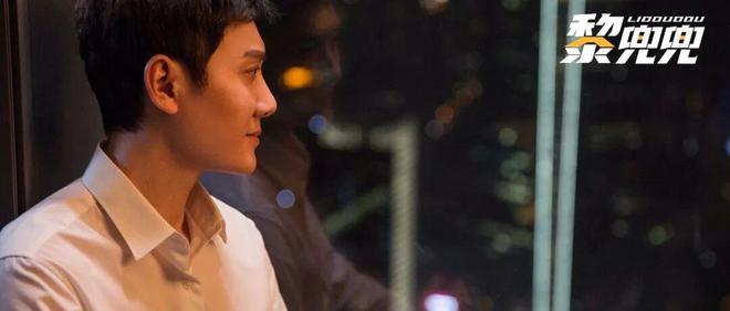 离婚5年，47岁冯绍峰高调官宣喜讯，让前妻赵丽颖和内娱刮目相看