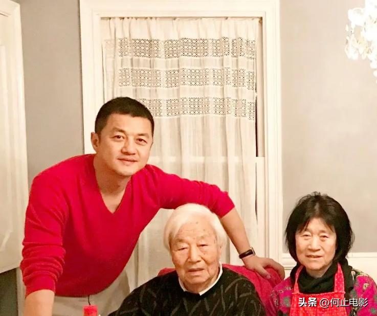 母子元旦节目__元宵节母女