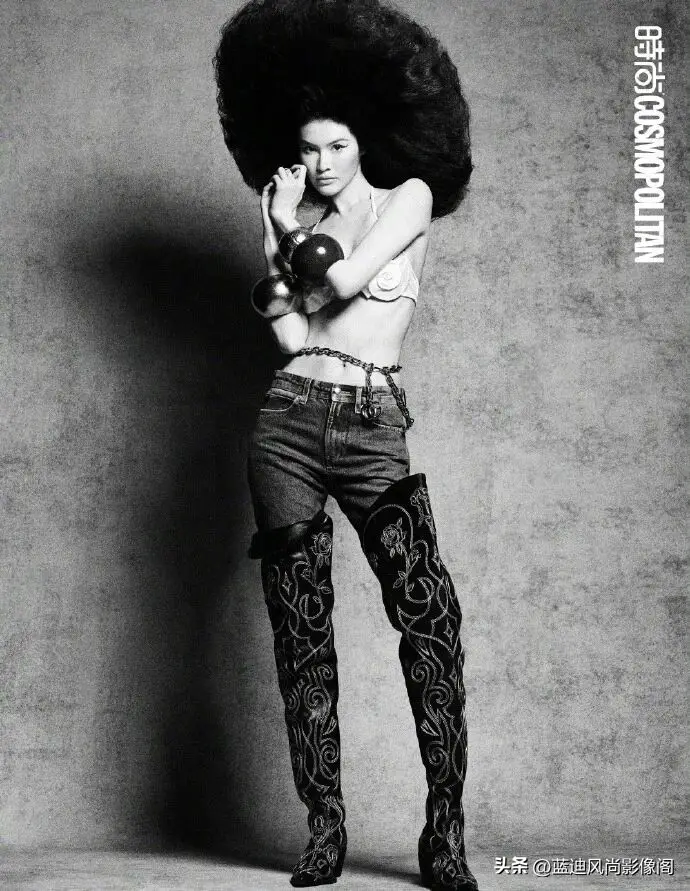 何穗 COSMO 开季封：黄金时代超模风范，是刻进骨血的镜头统治力_何穗 COSMO 开季封：黄金时代超模风范，是刻进骨血的镜头统治力_