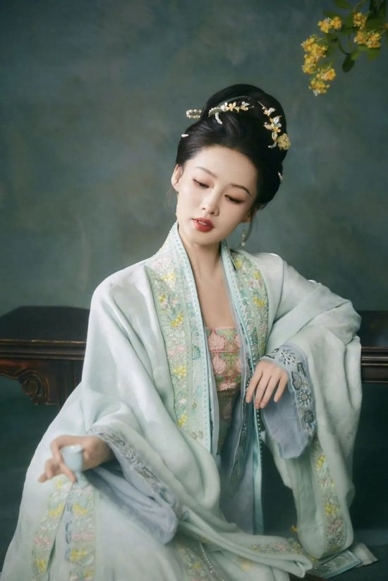 _新年妆容_妆容模板