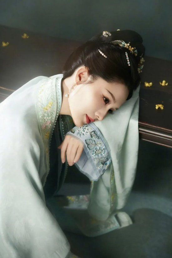 _新年妆容_妆容模板