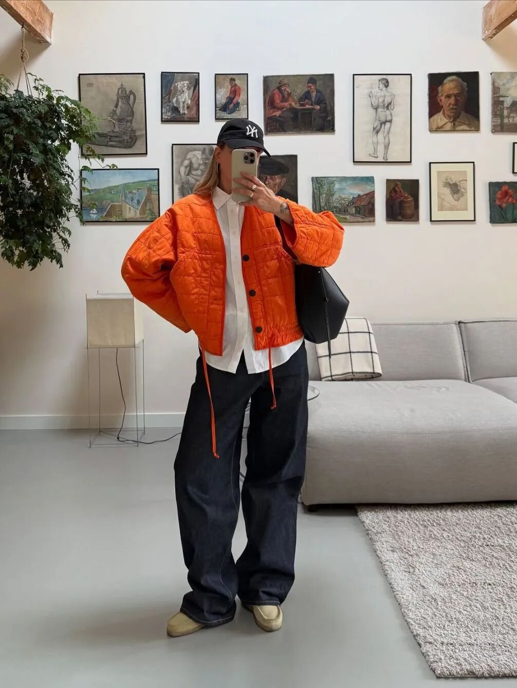 _曼妙还是妙曼_曼妙是什么品牌