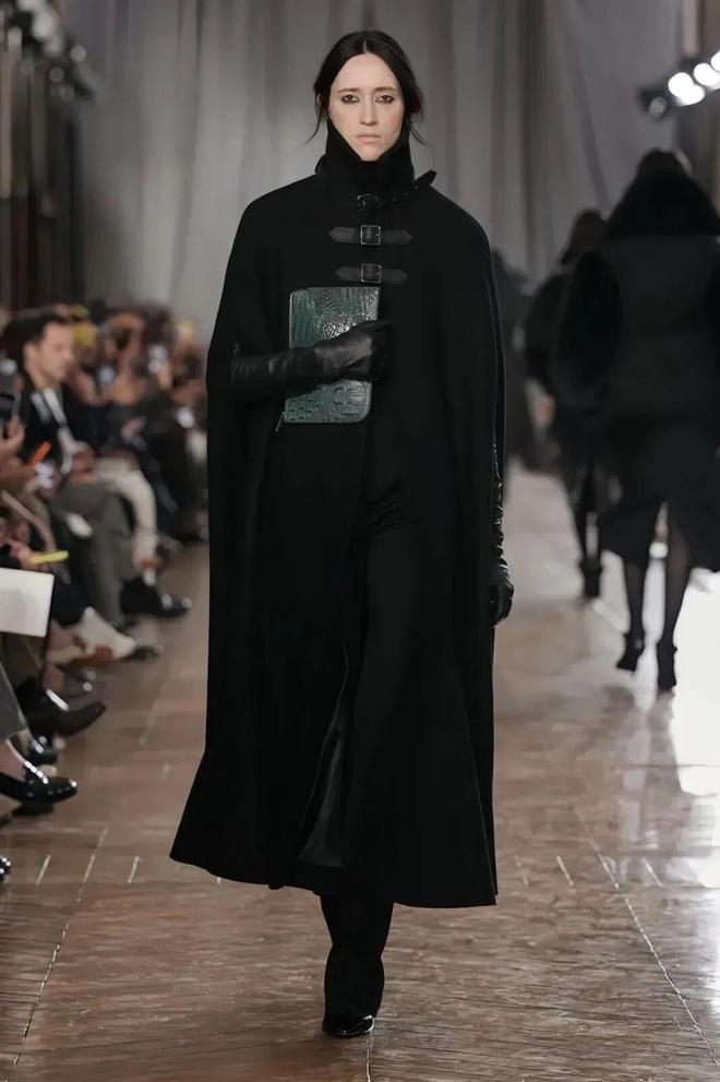 穿出巴黎女人的姿态，要几步？__穿出巴黎女人的姿态，要几步？