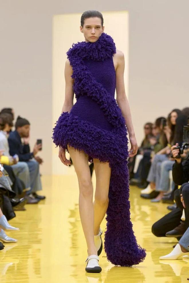 穿出巴黎女人的姿态，要几步？_穿出巴黎女人的姿态，要几步？_