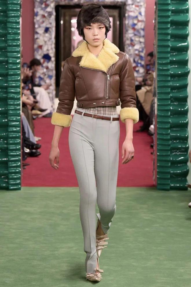 穿出巴黎女人的姿态，要几步？_穿出巴黎女人的姿态，要几步？_