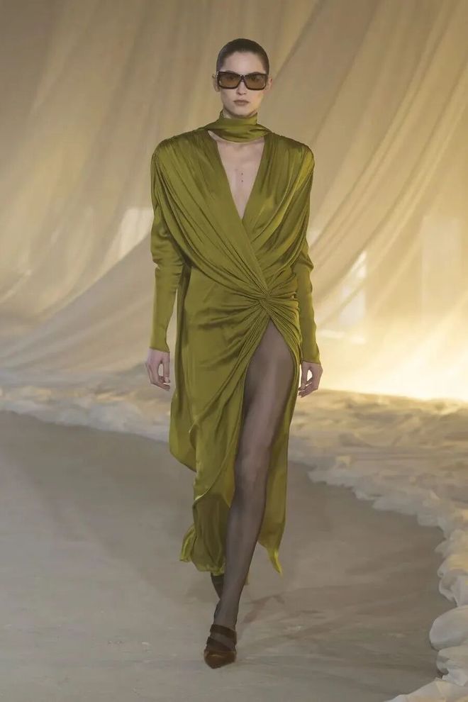 穿出巴黎女人的姿态，要几步？_穿出巴黎女人的姿态，要几步？_