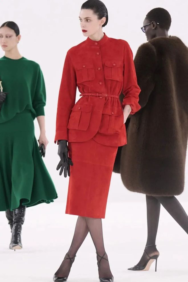 _穿出巴黎女人的姿态，要几步？_穿出巴黎女人的姿态，要几步？