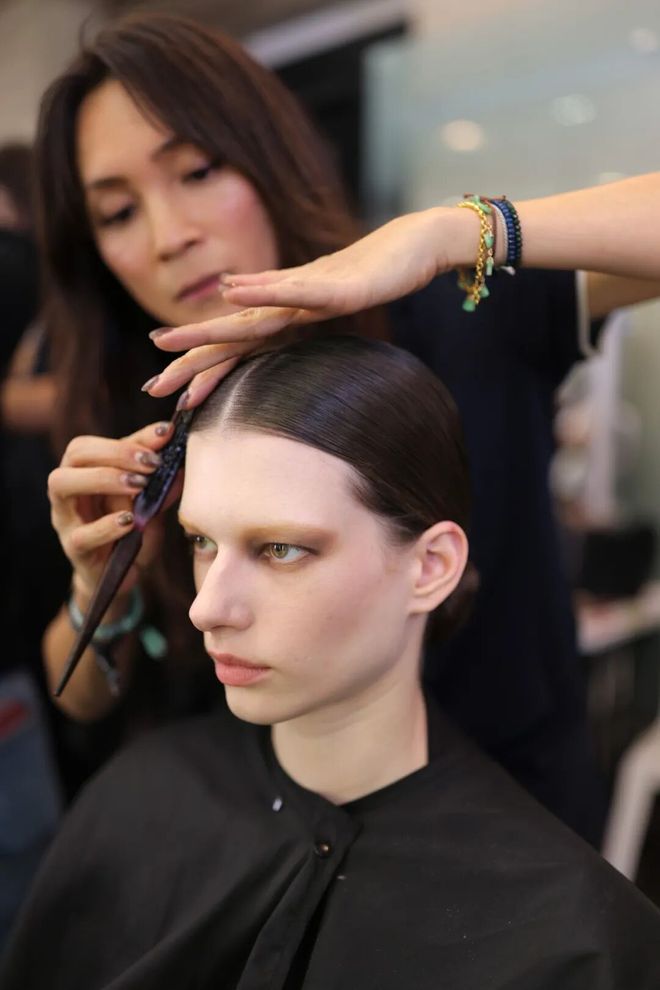 穿出巴黎女人的姿态，要几步？_穿出巴黎女人的姿态，要几步？_