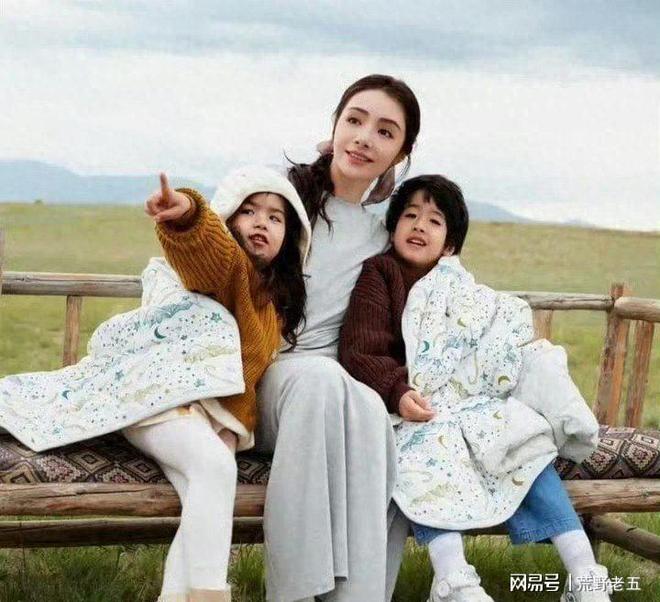 加拿大超高颜值兄妹_超高颜值时尚空姐baby_