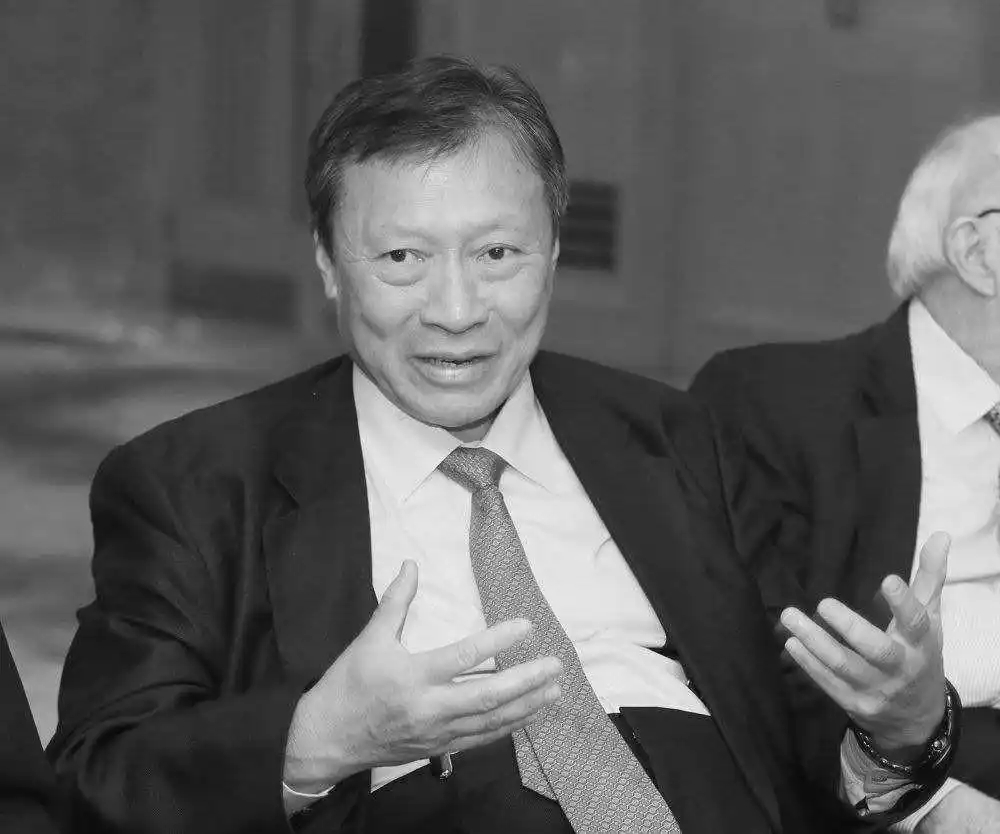 _亲情因为钱反目的新闻_亲情为了钱闹翻的名言