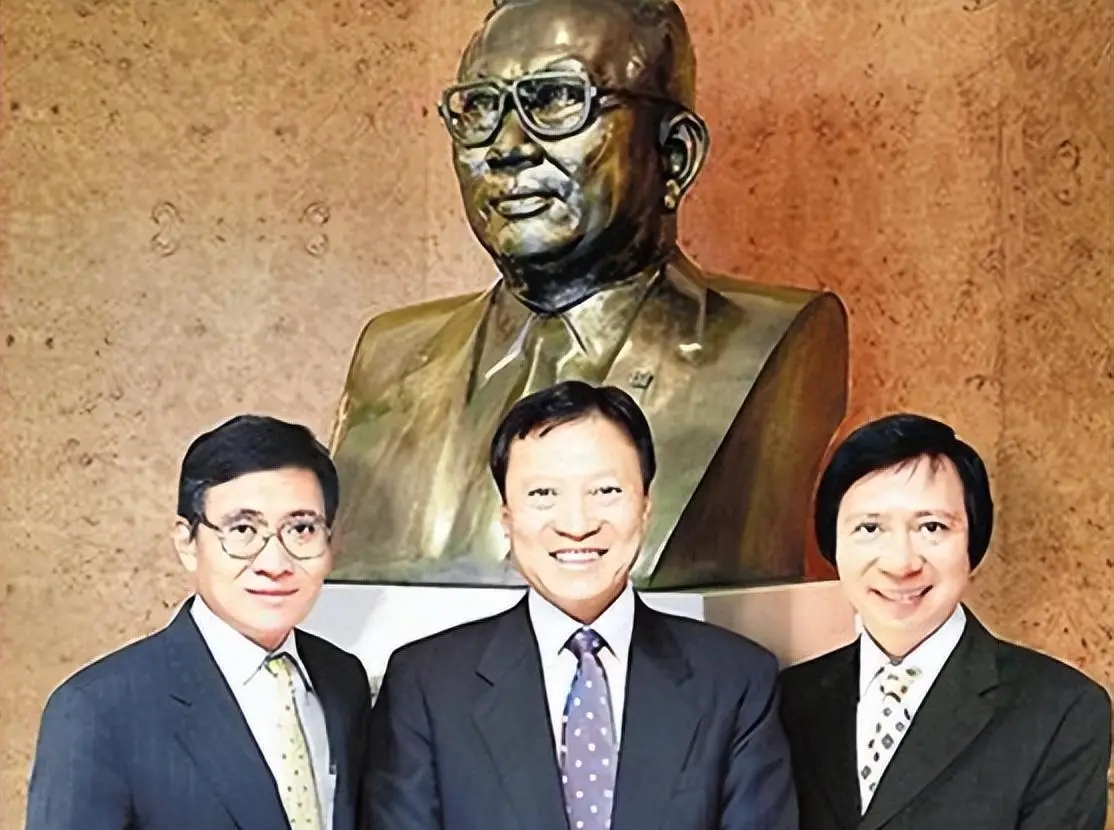 亲情因为钱反目的新闻_亲情为了钱闹翻的名言_