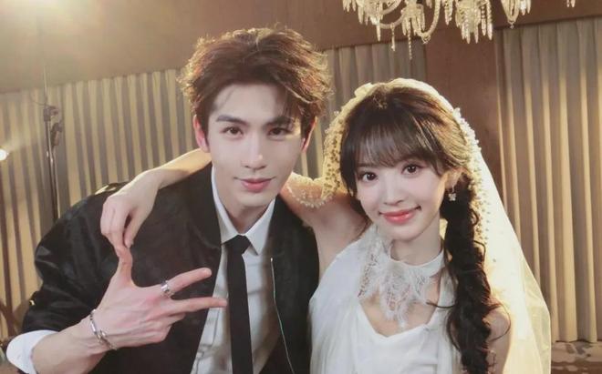 又飒又美的女生__颜值清新