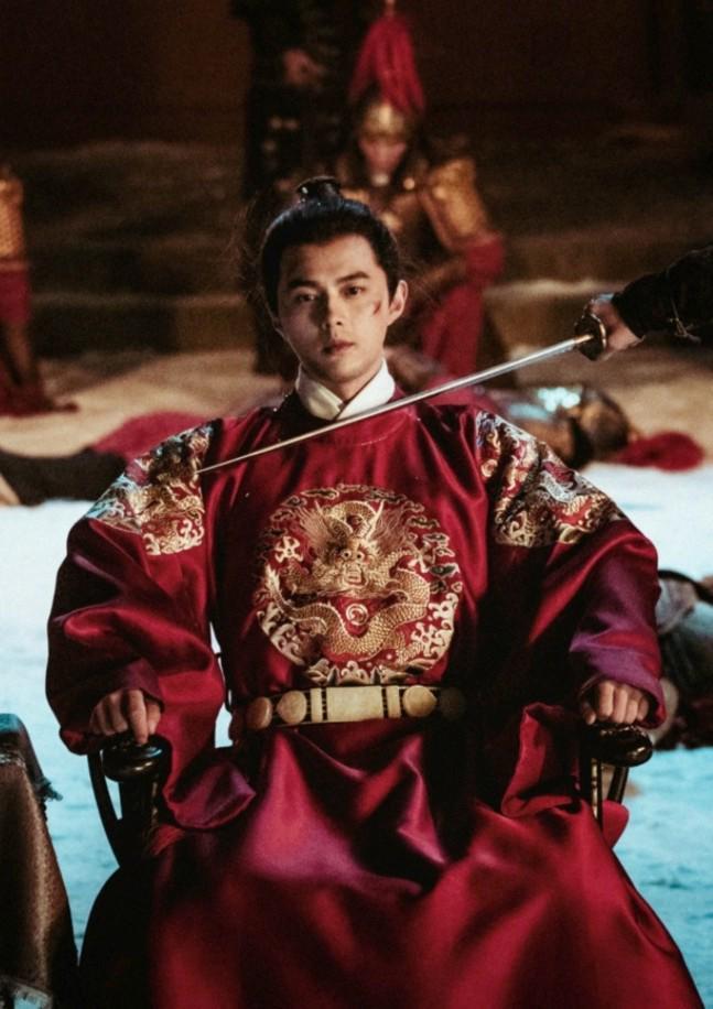 颜值暴击！《逐玉》美男排行出炉，张凌赫第二，第一想不到_颜值暴击！《逐玉》美男排行出炉，张凌赫第二，第一想不到_