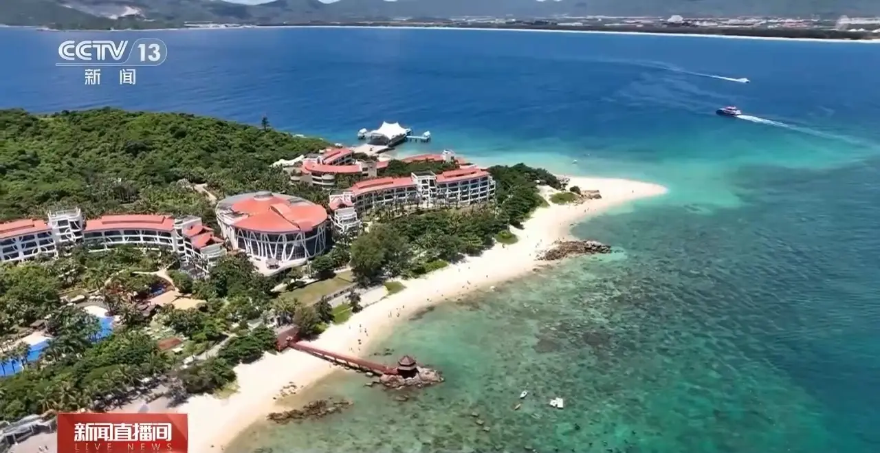 _部分机票价格降幅超60% 多地“错峰游”热度攀升_部分机票价格降幅超60% 多地“错峰游”热度攀升