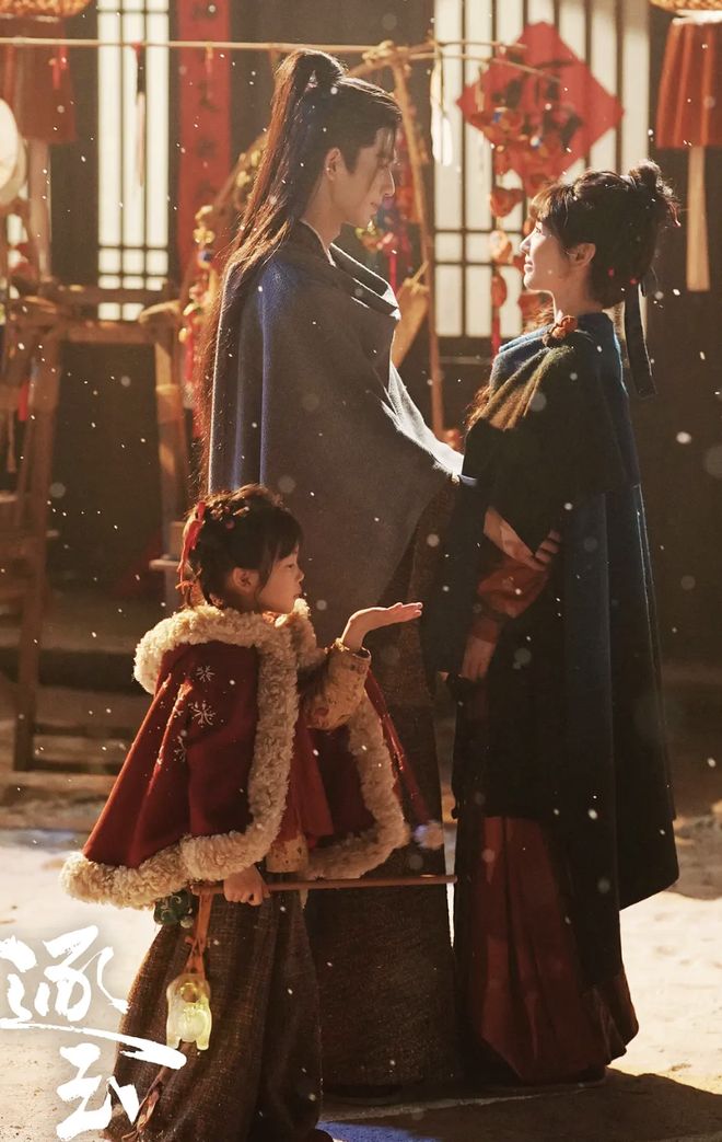 _超越《狂飙》，《逐玉》成古装剧新标杆！张凌赫、田曦薇赢麻了_超越《狂飙》，《逐玉》成古装剧新标杆！张凌赫、田曦薇赢麻了