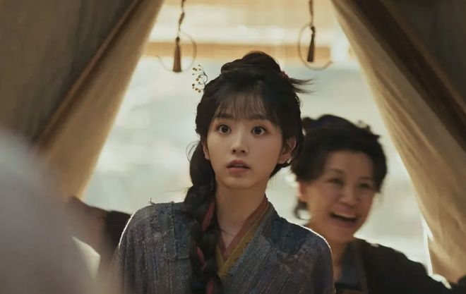 超越《狂飙》，《逐玉》成古装剧新标杆！张凌赫、田曦薇赢麻了_超越《狂飙》，《逐玉》成古装剧新标杆！张凌赫、田曦薇赢麻了_