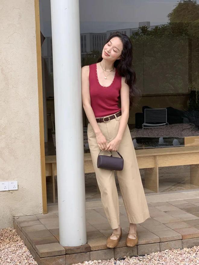 _夏日工作服_上班族夏天服装搭配