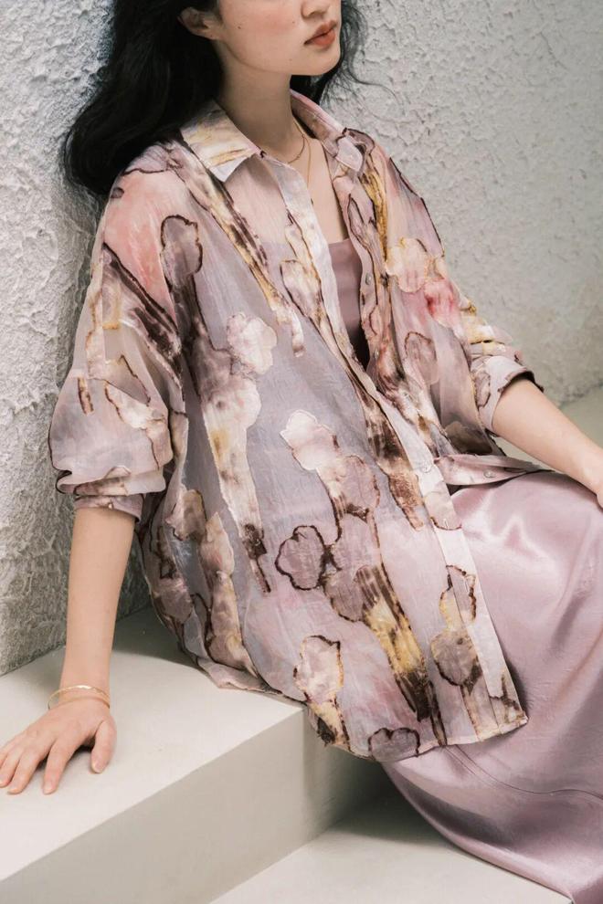 上班族夏天服装搭配__夏日工作服