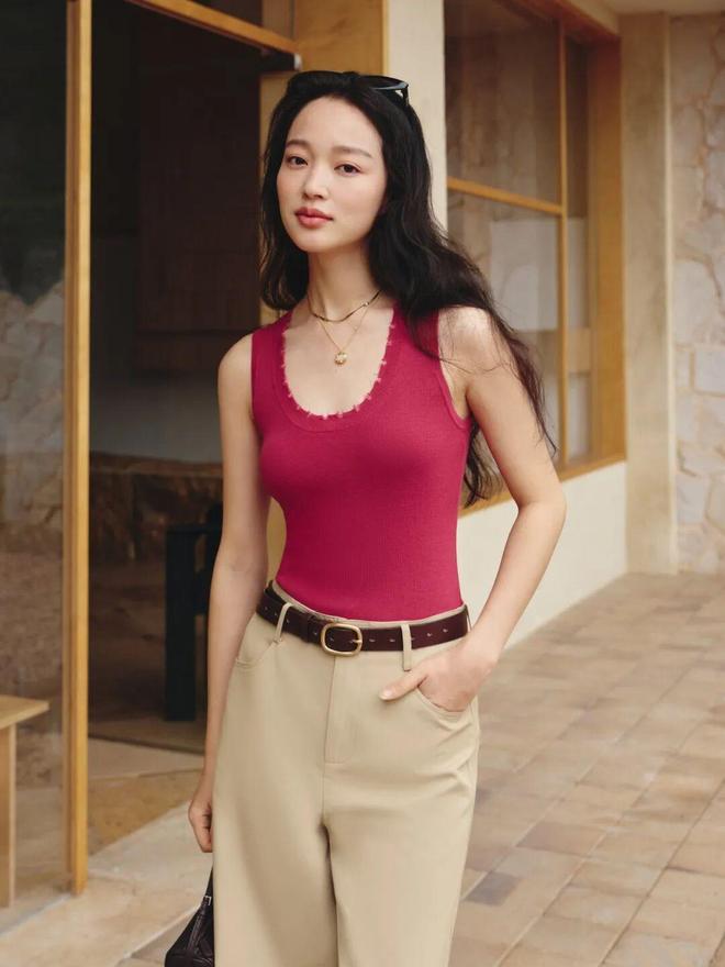 上班族夏天服装搭配__夏日工作服
