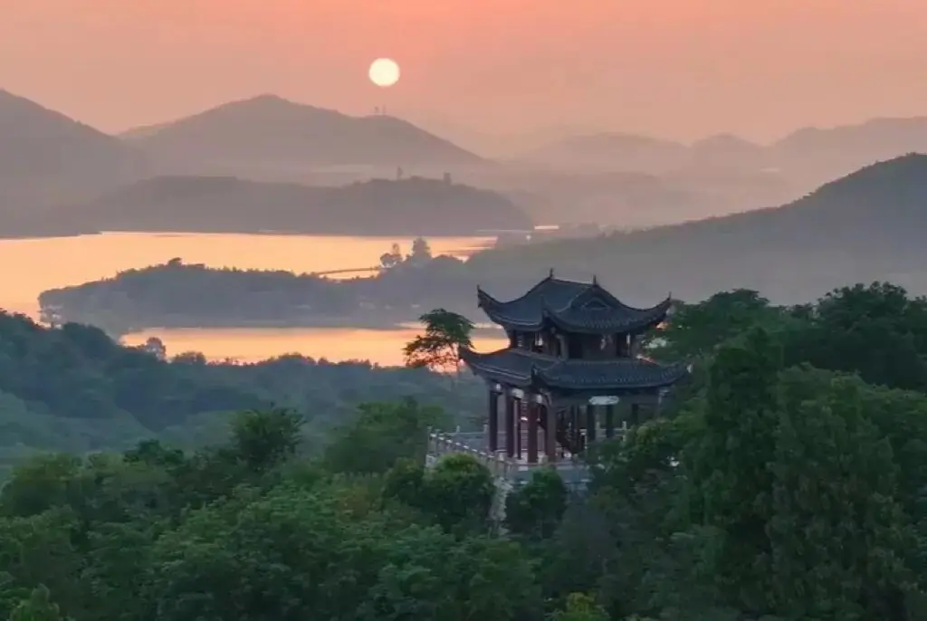 旅居池州丨登齐山记
