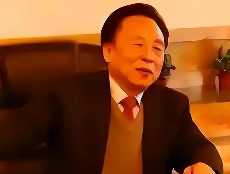 包养10位情妇，翻牌子侍寝，生下11个私生子，75岁还在拼命生娃？_包养10位情妇，翻牌子侍寝，生下11个私生子，75岁还在拼命生娃？_